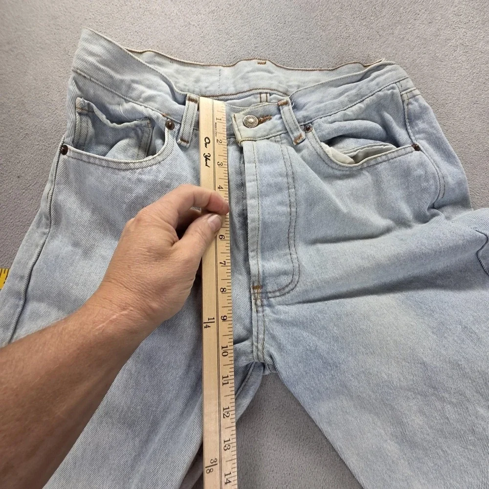 Levis 10599 important